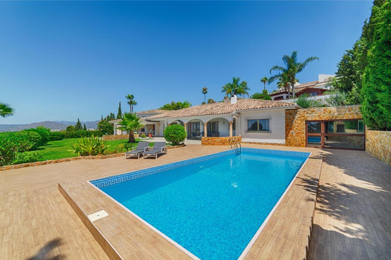 Villa Mimosa Sleeps 8 With Heated Pool Santa Fe de los Boliches Exteriér fotografie
